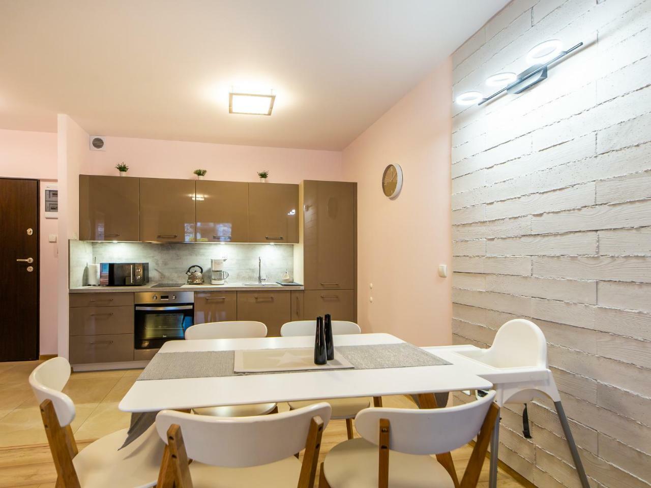 Apartamenty Polanki - Visitopl โควอบเซก ภายนอก รูปภาพ